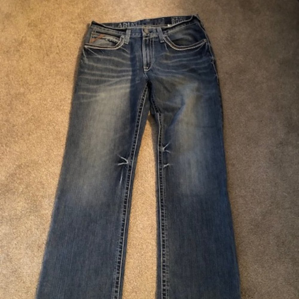 Ariat M4 Low Rise Boot Cut Medium Dark Men's Jeans size 32/36